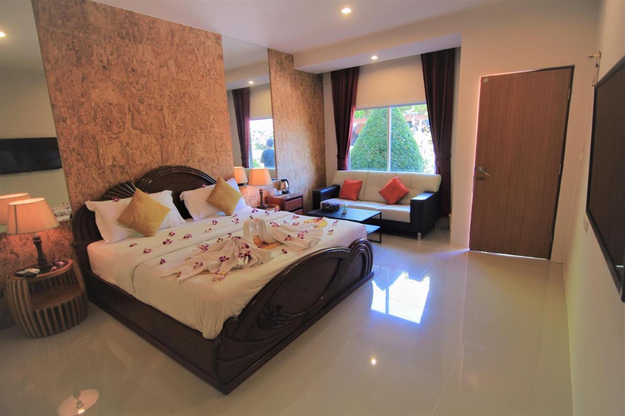 Bangrak Pier Samui Resort Praia de Bang Rak Exterior foto