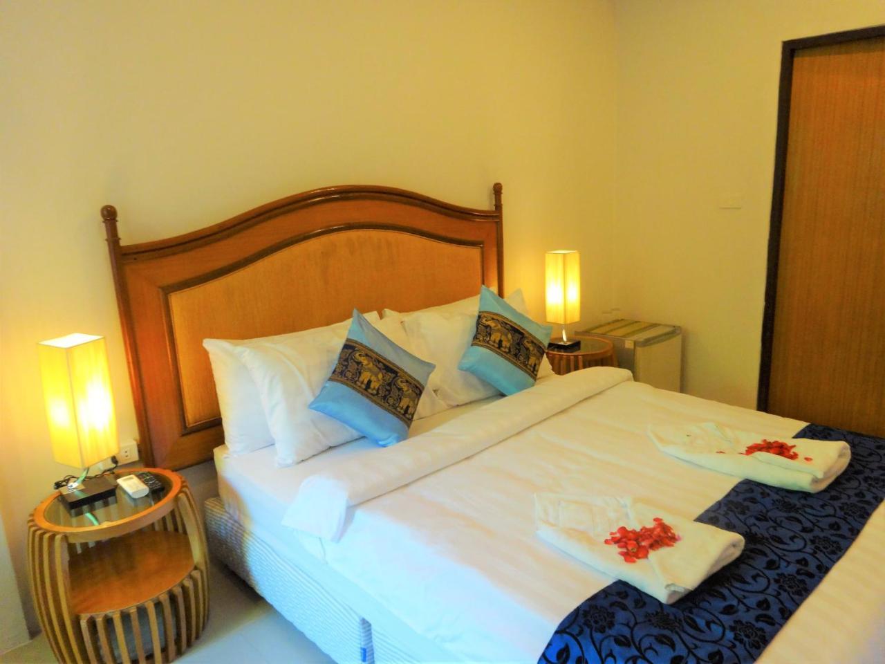 Bangrak Pier Samui Resort Praia de Bang Rak Exterior foto